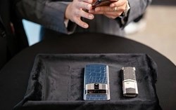 Nghịch lý smartphone cao cấp: Cấu hình không còn là “vua”, giới giàu chuyển sang tìm giá trị khác