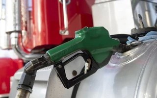 Mỹ đối mặt nguy cơ lạm phát quay trở lại: Lợi suất trái phiếu 30 năm vượt 5%, thị trường tăng cược Fed nâng lãi suất