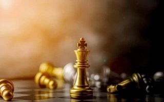 Định giá cổ phiếu ngân hàng vẫn thấp dù nhóm ngành bắt đầu hút dòng tiền