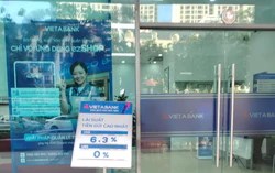 Lãi suất ngân hàng bắt đầu giảm, tiền gửi vẫn tăng mạnh