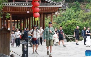 Việt Nam được Trung Quốc mở rộng chính sách miễn visa
