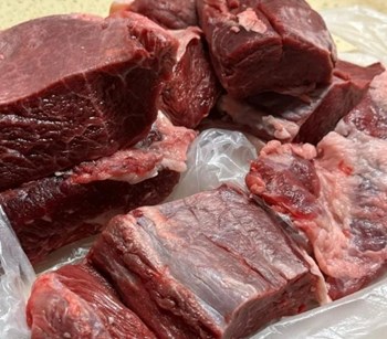 Cảnh báo đỏ: Thịt bò giả tinh vi đến rợn người, ăn nhầm nguy cơ rước bệnh vào thân