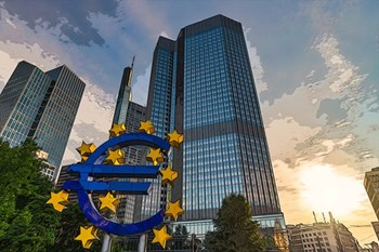 Điều gì khiến ECB khó quyết định hạ lãi suất?