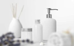 Thu hồi 6 sản phẩm dầu gội, sữa tắm và dung dịch vệ sinh do vi phạm chất lượng