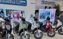 Khách Việt tăng mua xe máy điện
