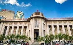 Lãi suất VND liên ngân hàng tăng mạnh, Ngân hàng Nhà nước bơm ròng 29.312 tỷ đồng hỗ trợ thanh khoản