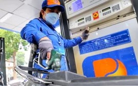 Chính phủ kéo dài chính sách thuế hỗ trợ giá xăng dầu