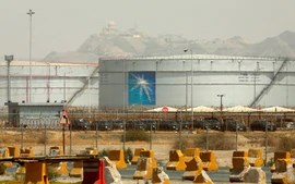 CEO Saudi Aramco cảnh báo kho dầu dự trữ toàn cầu xuống mức đáng lo ngại