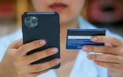 Từ 1/1/2026, những ai có thể bị phong tỏa tài khoản ngân hàng?