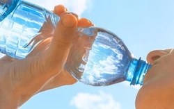 Sự thật bất ngờ: Nước máy sạch và an toàn hơn nhiều so với nước đóng chai “tinh khiết”