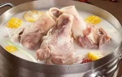 Hầm xương bao lâu để nước dùng ngọt thanh