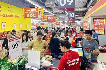 Tổng mức bán lẻ hàng hóa, doanh thu dịch vụ tiêu dùng 7 tháng đầu năm 2025 tăng 9,3%