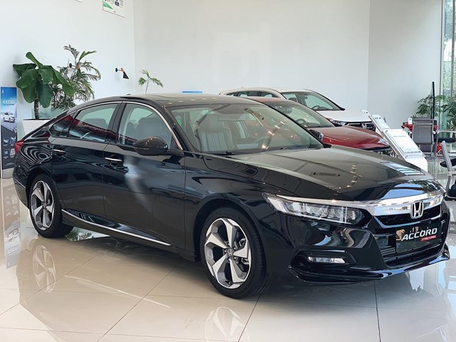 Honda Accord bất ngờ “biến mất” khỏi danh mục xe bán tại Việt Nam - Ảnh 1