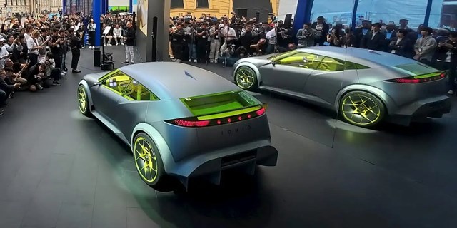 Ioniq 3 sẽ l&agrave; mẫu xe điện mới nhất của Hyundai, được định vị thấp hơn Ioniq 5 v&agrave; Ioniq 6 cả về k&iacute;ch thước lẫn gi&aacute; b&aacute;n, nhưng vẫn hứa hẹn mang đến c&ocirc;ng nghệ ti&ecirc;n tiến c&ugrave;ng hiệu suất vận h&agrave;nh hiệu quả. Mẫu xe từng được h&eacute; lộ th&ocirc;ng qua concept Concept Three (ảnh) tại Triển l&atilde;m &Ocirc; t&ocirc; Munich hồi th&aacute;ng 9. Ảnh: Hyundai