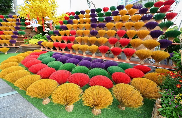 Khai mạc đường hoa Vũ Khúc Xuân Bính Ngọ 2026: Không gian xuân kết nối di sản và cộng đồng - Ảnh 5