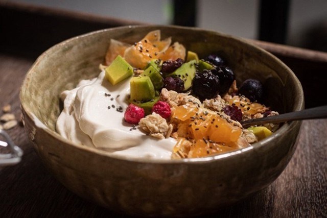 Thêm protein vào bữa sáng: Cách đơn giản giúp giữ dáng và ổn định đường huyết - Ảnh 1