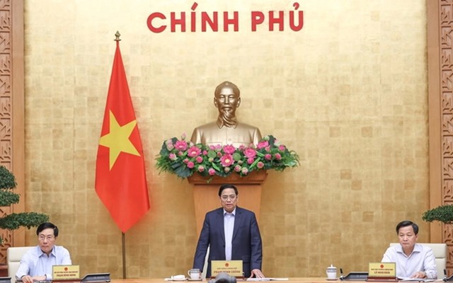 Thủ tướng Phạm Minh Ch&iacute;nh ph&aacute;t biểu khai mạc phi&ecirc;n họp Ch&iacute;nh phủ thường kỳ th&aacute;ng 4/2022 - Ảnh: VGP/Nhật Bắc