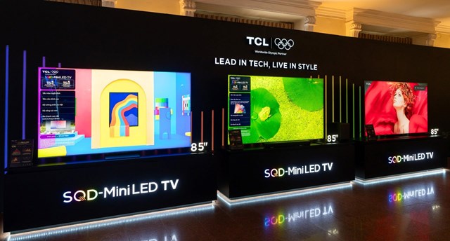 TCL cho biết c&ocirc;ng nghệ SQD-Mini LED l&agrave; c&ocirc;ng nghệ tấm nền độc quyền h&atilde;ng giữ lại cho sản phẩm "g&agrave; nh&agrave;", đồng nghĩa trong năm 2026 sẽ kh&ocirc;ng c&oacute; bất cứ mẫu TV từ thương hiệu n&agrave;o kh&aacute;c sử dụng tấm nền n&agrave;y được b&aacute;n ra thị trường.
