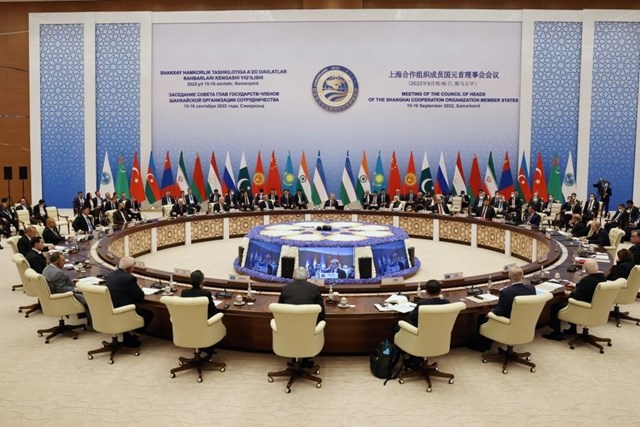 SCO đ&atilde; b&agrave;n nhiều hơn đến những vấn đề kinh tế, thương mại v&agrave; địa ch&iacute;nh trị