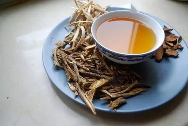 4 loại tr&#224; &#226;m thầm “t&#224;n ph&#225;” thận: Cẩn thận kẻo uống hại sức khỏe - Ảnh 2