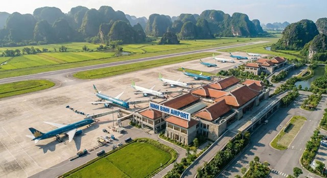 Sân bay quốc tế Ninh Bình vốn hơn 23.000 tỷ đồng: Bộ Xây dựng nói gì về đề xuất mới? - Ảnh 1