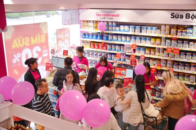 Thần tốc mở 300 cửa h&agrave;ng/năm, Con Cưng hướng đến mục ti&ecirc;u 2.000 cửa h&agrave;ng.