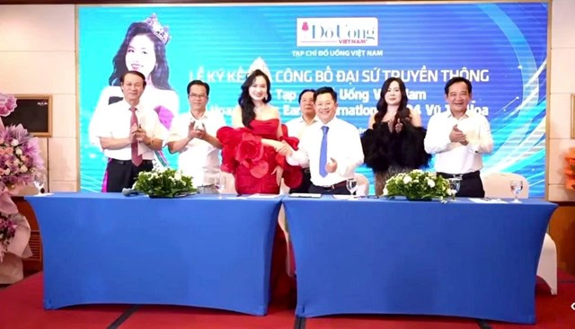 Hoa hậu Mrs Earth International 2024 Vũ Thị Hoa l&#224;m Đại sứ Truyền th&#244;ng của Tạp ch&#237; Đồ Uống Việt Nam - Ảnh 1