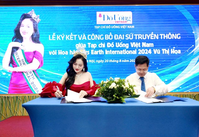 Hoa hậu Mrs Earth International 2024 Vũ Thị Hoa l&#224;m Đại sứ Truyền th&#244;ng của Tạp ch&#237; Đồ Uống Việt Nam - Ảnh 2